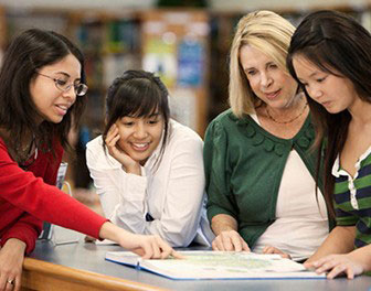 去香港读研，选这些专业就对了