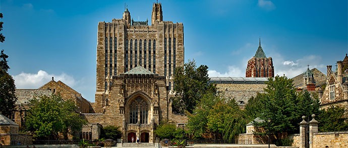 200万国考人&ldquo;挤破头&rdquo;、1076万应届生抢工作！今年真的没有捷径可走？