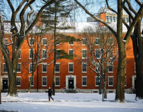 2024WRWU世界大学排名出炉，这所名校稳坐第一宝座！