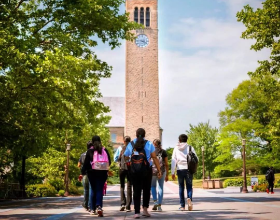 美国驻华大使：衷心欢迎中国留学生，期待增进中美两国之间坦诚了解！