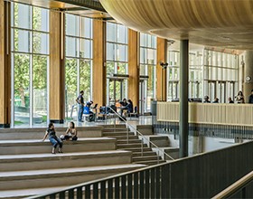 加拿大留学高中，住宿方式的利与弊需要了解下！