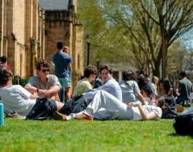 非名校本科，如何逆袭申请美国顶尖研究生？