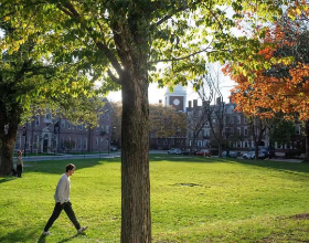 赴加留学火速回温，想搞定加拿大留学？这几个申请环节很重要！