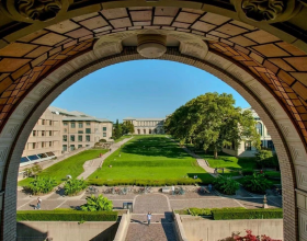 中高考后急救锦囊来袭：美、英、加主流升学路径大公开！