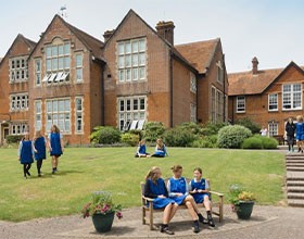 疫情冲击下，英国私校对中国家长的吸引力究竟有多大？