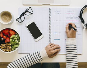 GRE、GMAT、雅思和托福，到底都有哪些区别？我应该考哪个？