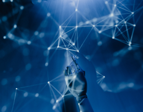 曾就读哈佛、斯坦福，创业6个月公司估值2亿：天才少女的开挂之路！