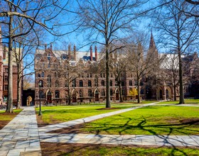 近20000名985毕业生选择留学！境外留学率最高的大学竟不是清北？