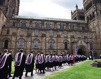 英国大学发放offer，主要看什么？