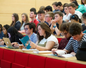 A-level大考出分！各科高分率数据出炉，没考好还有办法&ldquo;自救&rdquo;吗？