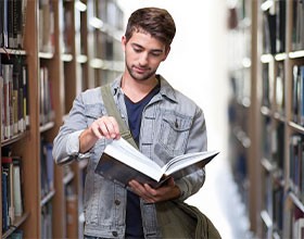 [收藏]申请专家分享的2022美本Top院校申请截止日期及录取日期汇总表！