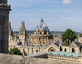 英国新首相：&ldquo;草根&rdquo;逆袭，利兹本科、牛津硕士成就非凡路！