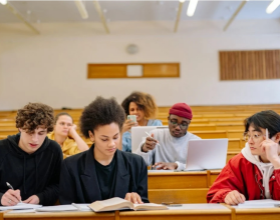 2025美本申请截止日将近 来看下注意事项