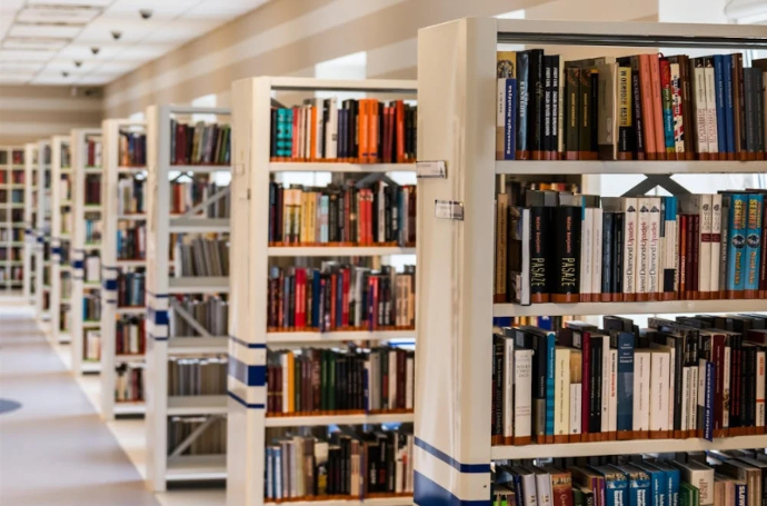 美国本科留学转专业难度解析 美国本科留学转专业难度解析