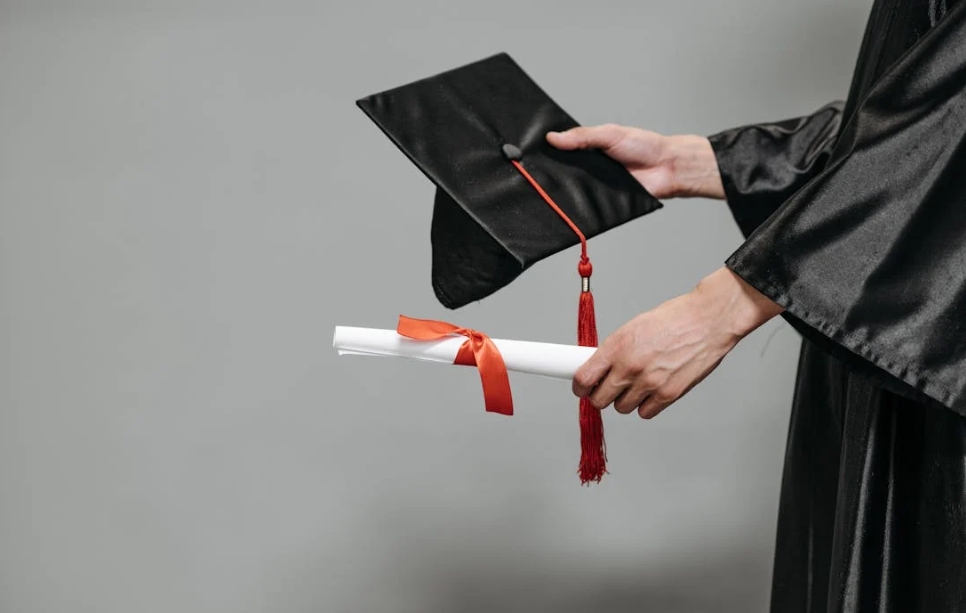 去美国读研究生要读几年 去美国读研究生要读几年