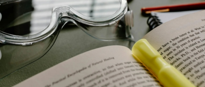 去美国留学的条件和要求是什么