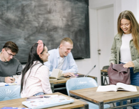 怎样去读美国的公立高中学校