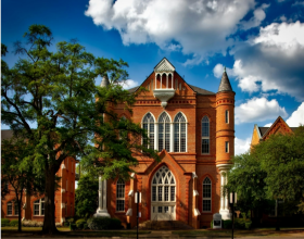 2025Fall美本申请1月15日截止申请的美国大学汇总 2025Fall美本申请1月15日截止申请的美国大学汇总