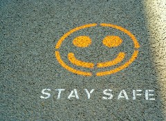 108万转账危机！美世香港全程护航，为留学梦筑牢安全防线