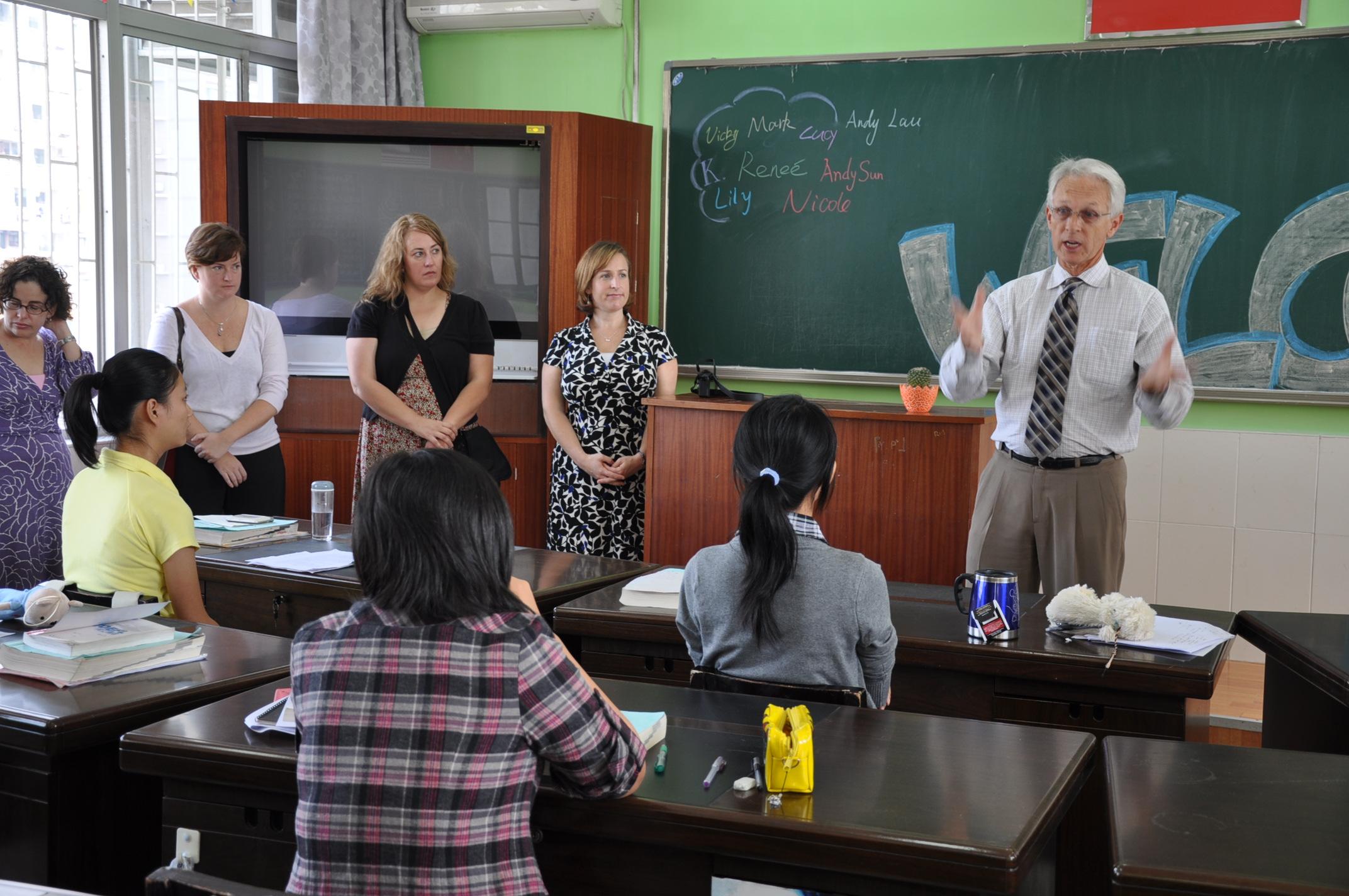 美国大学电话面试会问哪些问题？
