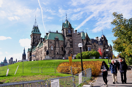 美国留学费用最低10个州和最高5个州一览表