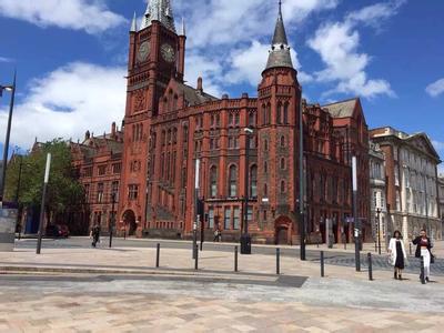 到香港读本科，一年要多少钱的生活费？