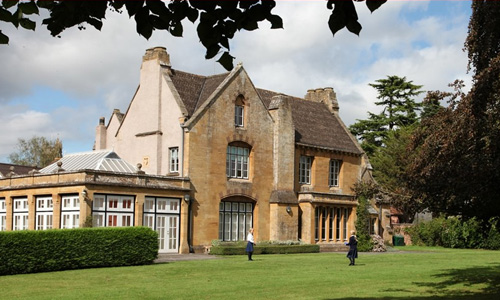 到英国高中留学需要满足什么条件