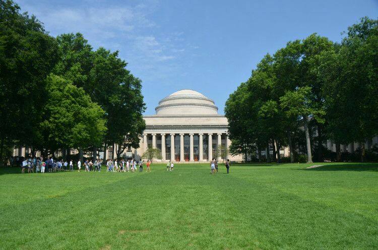 美国理工科热门专业推荐：CS、EE、金融工程和统计学