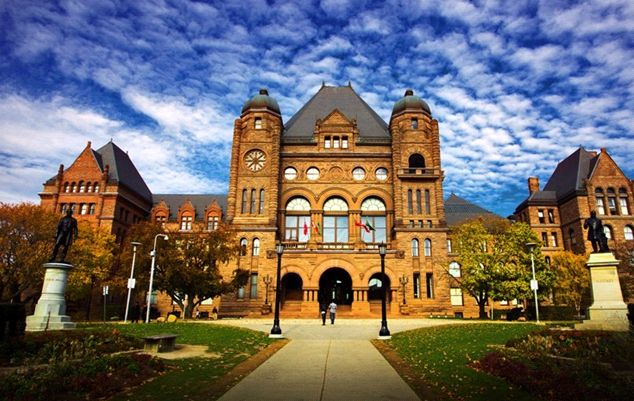 去美国读会计专业需要花多少钱？