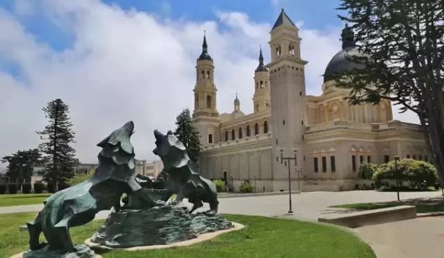 美国大学土木工程与建筑专业有何区别？