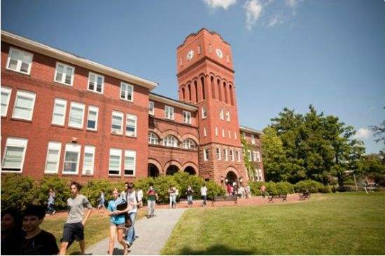 申请攻略：如何就读美国顶尖高中？