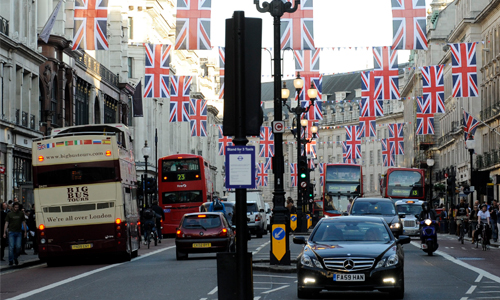 申请英国留学之费用携带的方式有哪些？