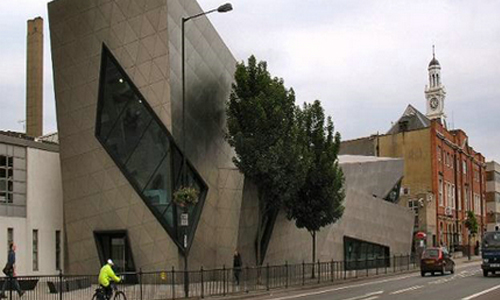 留学学费低的英国名校有哪些？