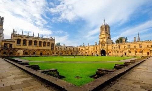 英国留学会计与金融类专业种类及入学要求