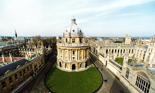 申请英国牛津大学的学术要求与英语成绩