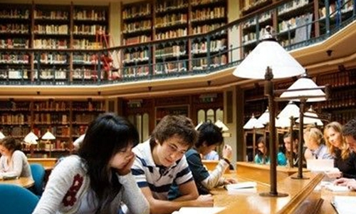 在英国留学应该如何便宜购买教材