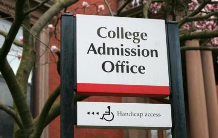 美国大学申请费需要多少钱？