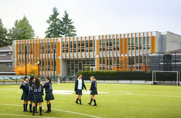 去加拿大读高中，哪类高中比较好？