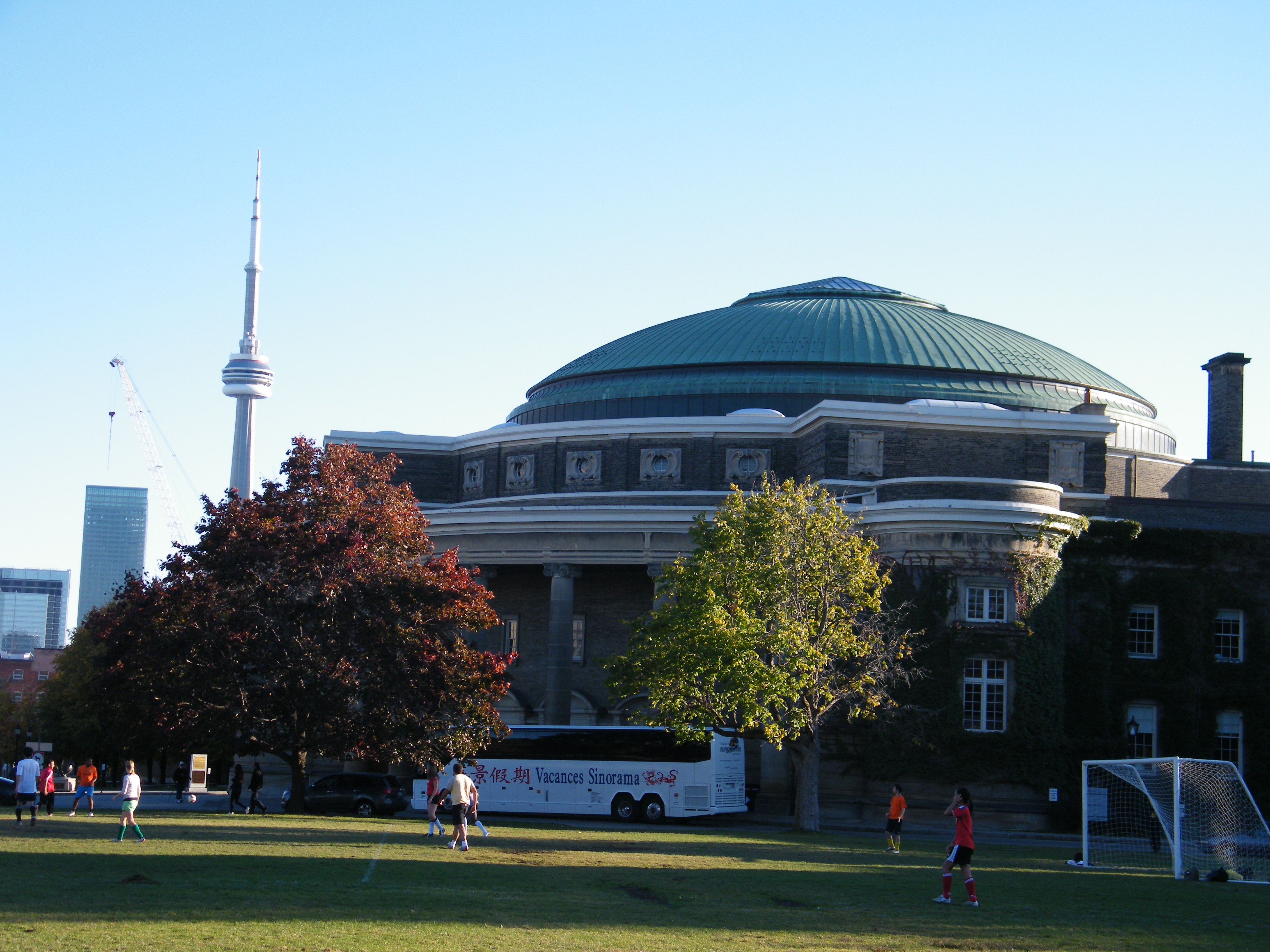 去加拿大读研究生需要多少钱？