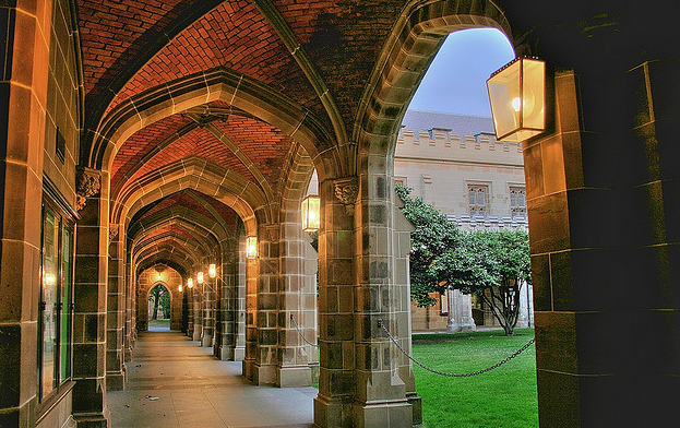 去澳洲读研究生需要多少钱？