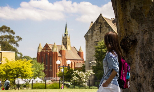 英国留学行前准备需要携带的物品清单