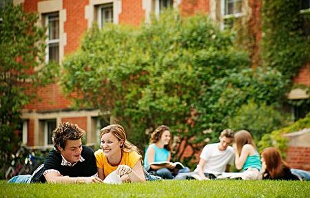 美国留学人气最高的三大类热门专业你造吗？