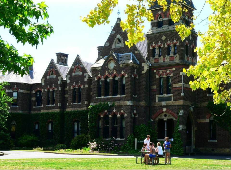 美国大学学费最便宜的大学有哪些？