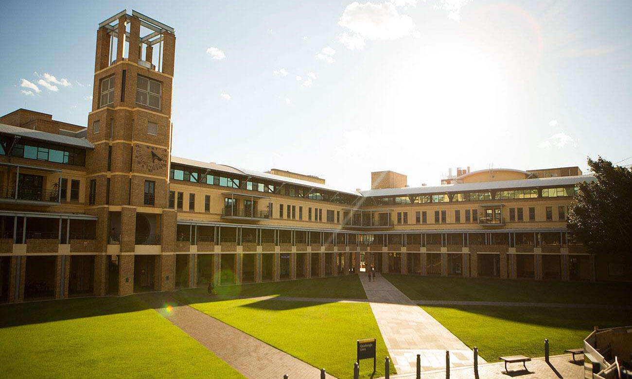 最新数据：澳大利亚留学费用并非全球最高！