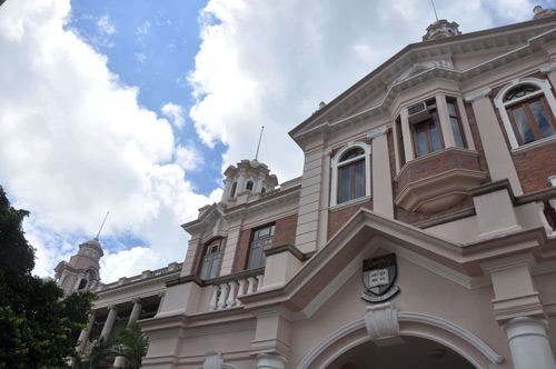 港校招生有歧视？这些名校只想要211学生