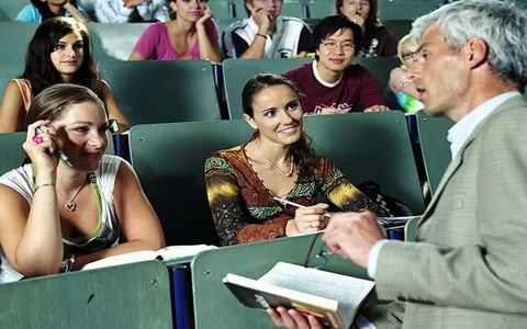 如何炼造回复率高得套磁信？