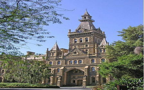 2018年澳洲八大名校录取要求汇总