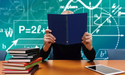 香港本科/研究生升学应该怎么申请？